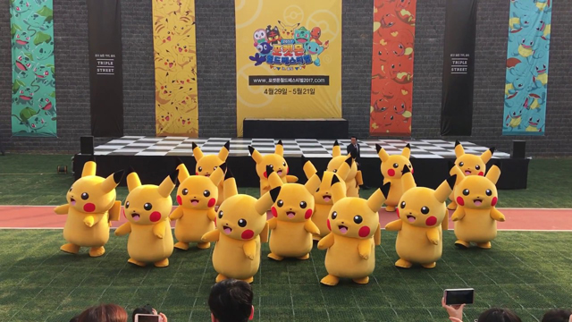 Pikachu dance (pokemon world festival 2017 in Songdo, Korea)