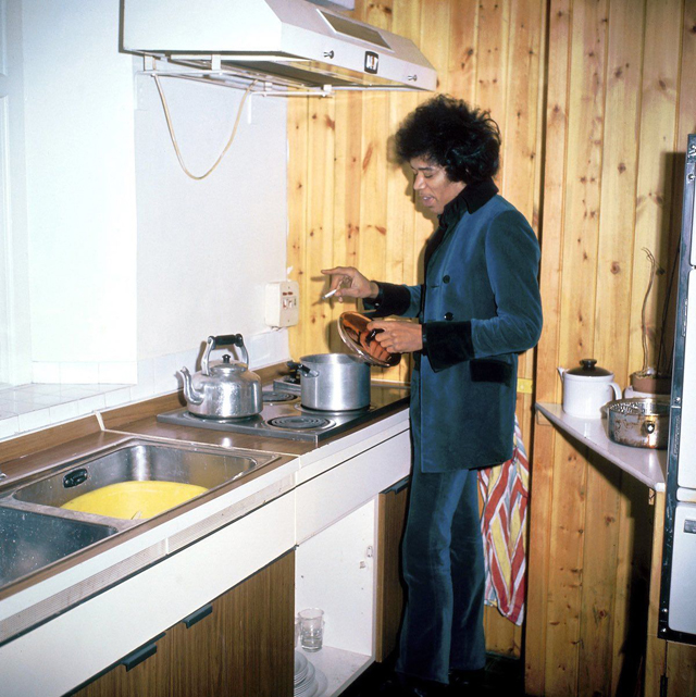Jimi Hendrix - IMAGE: PETRA NIEMEIER - K & K/REDFERNS / GETTY IMAGES