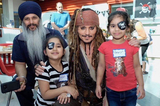 Johnny Depp visits children's hospital as Captain Jack Sparrow