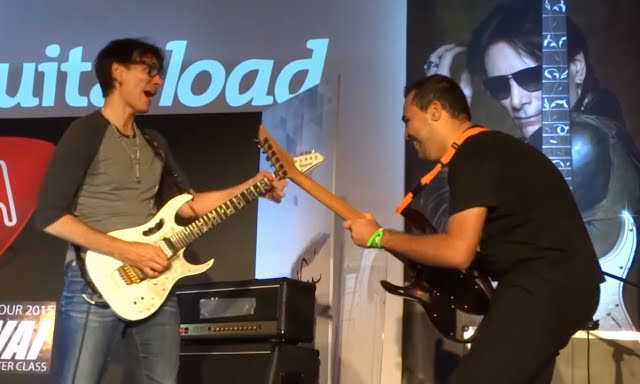 Steve Vai vs Patrick Souza