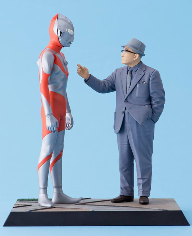 1/12スケール 円谷英二氏とウルトラマン ポリストーン スタチュー(C)円谷プロ