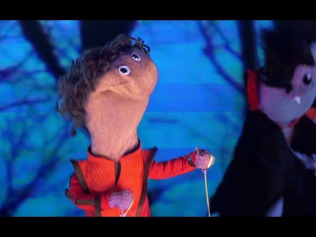 Michael Jackson - Thriller (Sock Puppet Parody)