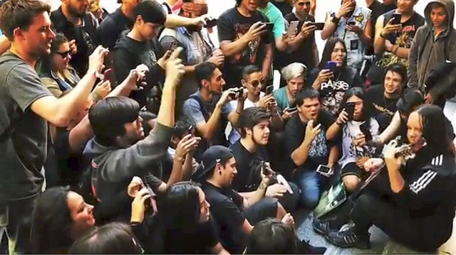 Joey Jordison With Fans In Argentina
