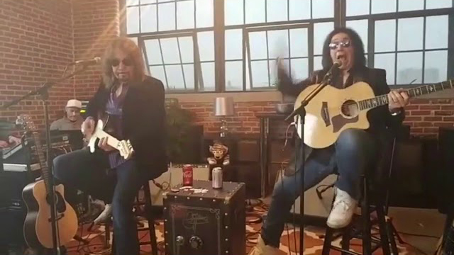 Gene Simmons & Ace Frehley - St Louis Vault Experience
