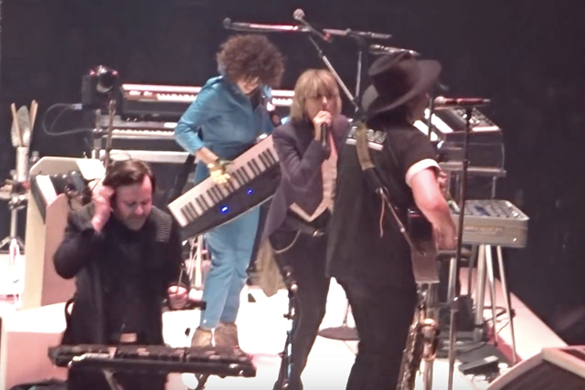 Arcade Fire with Chrissie Hynde
