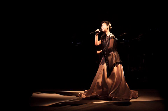 ＜薬師丸ひろ子コンサート 2018＞東京・Bunkamuraオーチャードホール公演より