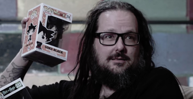 Kornのジョナサン デイヴィスはレコード店で何を選ぶ Amoeba Musicの名物企画に参加 Amass