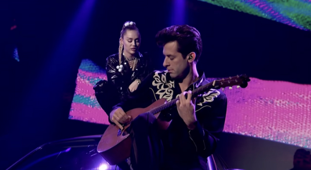 Mark Ronson and Miley Cyrus