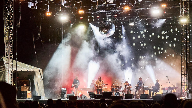 Wilco (photo by Gus Philippas)