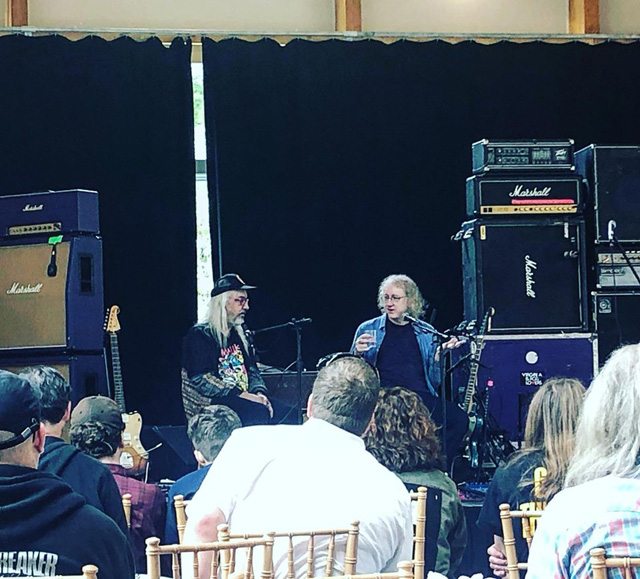 Guitar Q&A with J & Kevin Shields #campfuzz