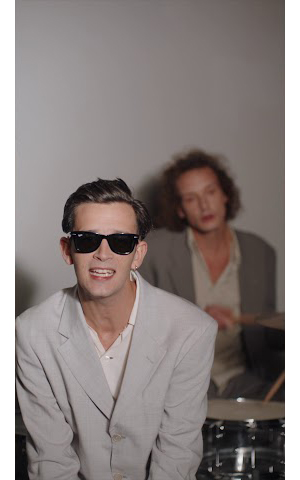 The 1975 - It's Not Living (If It's Not With You) (Vertical Video)