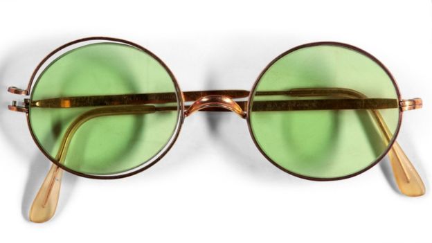 John Lennon's sunglasses - SOTHEBY'S
