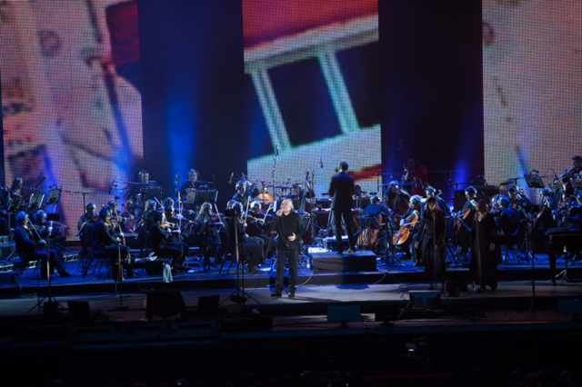 Peter Gabriel - Live In Verona