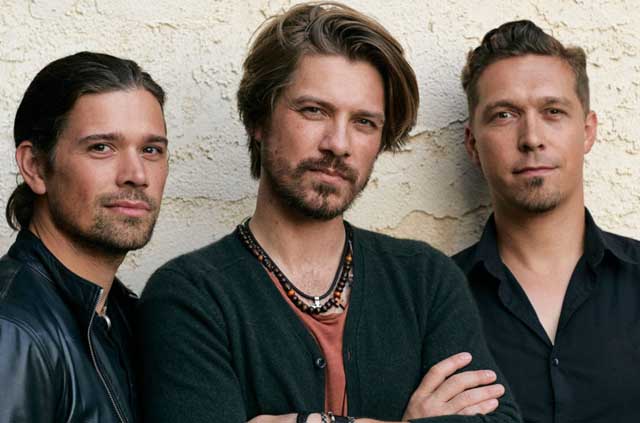 Hanson - Photo by Jonathan Weiner