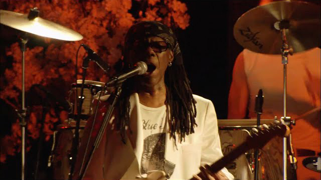 CHIC featuring Nile Rodgers - ♩ Le Freak - Live @ Blue Note Tokyo