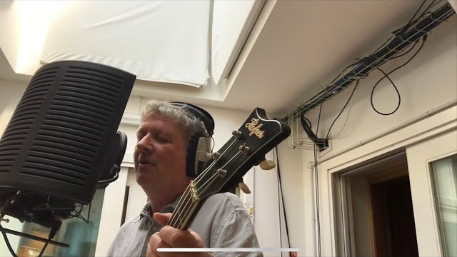Glenn Tilbrook - Everyday People (Sly & The Family Stone cover)