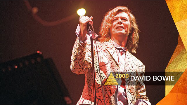 David Bowie - Life on Mars (Glastonbury 2000)