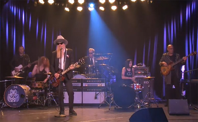 (DE)TOUR - Billy Gibbons Live at the Roxy