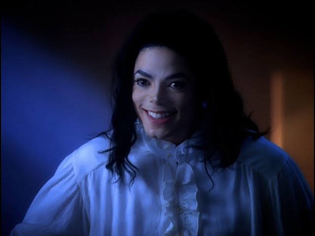 Michael Jackson - Ghosts (Official Full-length Short Film)