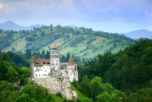 Bran Castle in Transylvania, Romania - Pixabay