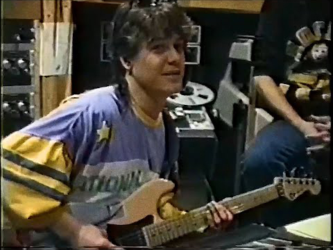 Eddie Van Halen playing Amsterdam on 5150 Studios in 1985 or 87