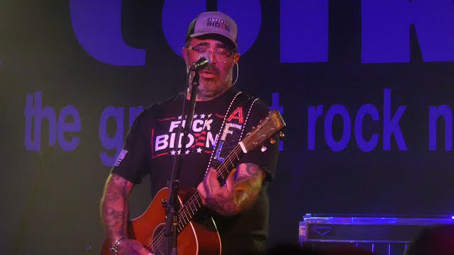 Aaron Lewis