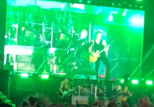 Judas Priest with Kirk Hammett - The Green Manalishi (Louisville KY 9/26/21)