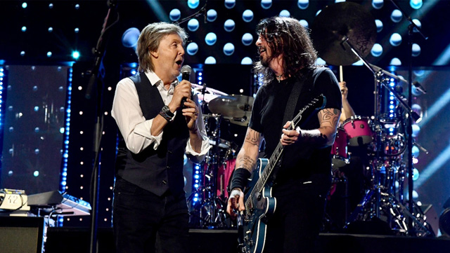 Paul McCartney and Dave Grohl, October 2021 (Dimitrios Kambouris/Getty Images for The Rock and Roll Hall of Fame)