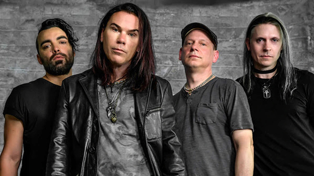 Stabbing Westward (photo by Erica Vincent)