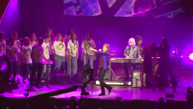 Rolling Stones with a Ukrainian Kids choir