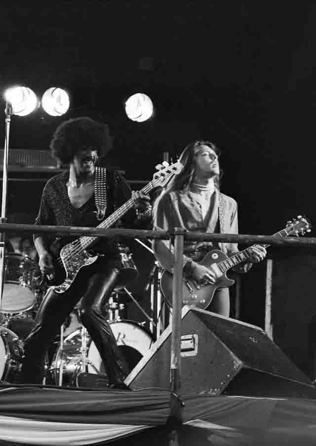 Phil Lynott and Scott Gorham Thin Lizzy 1978.