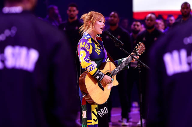 Jewel performs the national anthem prior to the 2023 NBA All-Star Game - Photo by Tim Nwachukwu/Getty Images