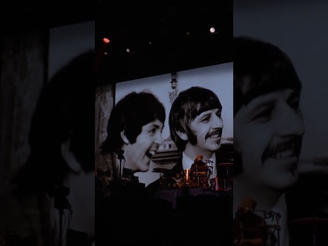 Paul McCartney - 'Something' for George, Glastonbury 2022