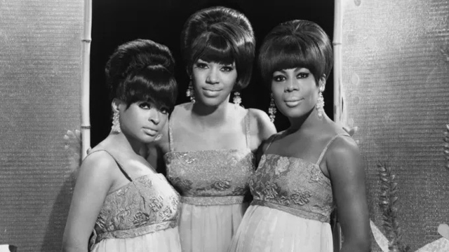 (L-R): Wanda Young-Rogers, Katherine Anderson (center) and Gladys Horton of Motown's The Marvelettes pose for a portrait circa 1965 James Kriegsmann/Michael Ochs Archives/Getty Images