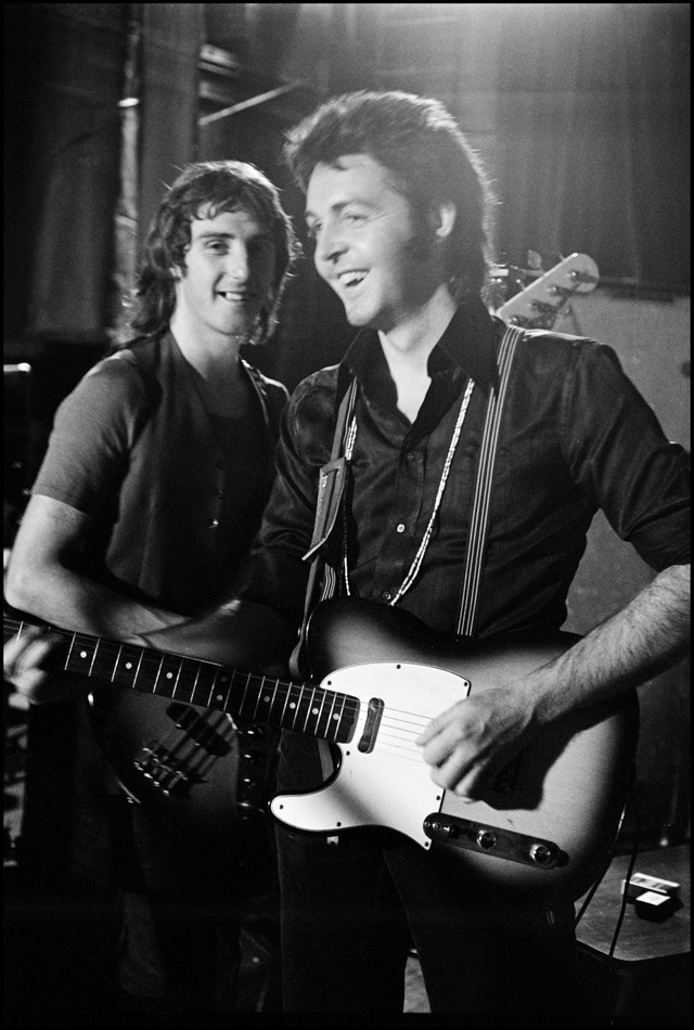 Paul McCartney and Denny Laine - Photo by by Henry Diltz and Linda McCartney
