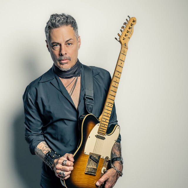 Richie Kotzen - photo credit: Juergen Spachmann