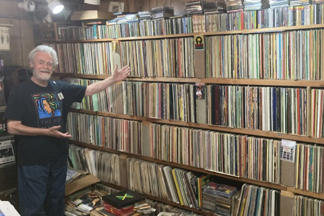 Bob Marley Expert Roger Steffens Sells His Massive Reggae Archives - Courtesy Roger Steffens