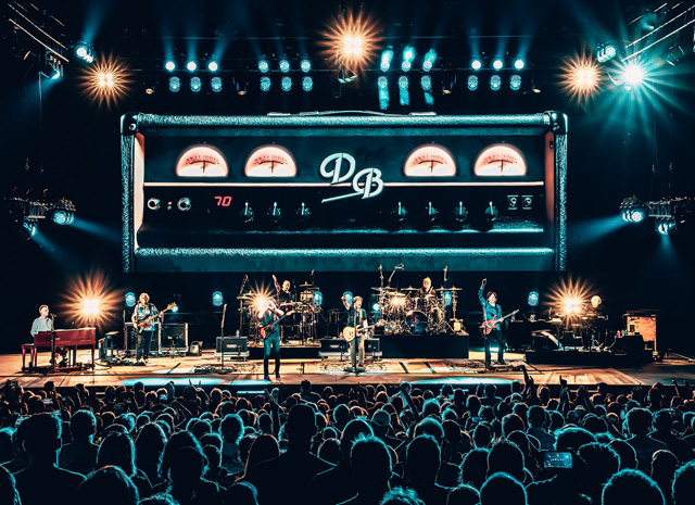 The Doobie Brothers with Steve Winwood