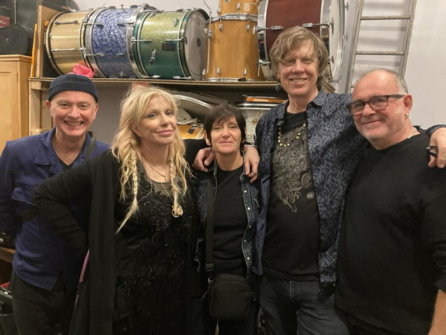 Rob Ellis, Courtney Love, Deb Googe, Thurston Moore, and Adrian Utley