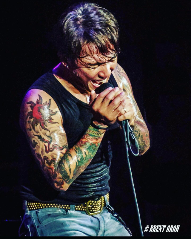 Arnel Pineda