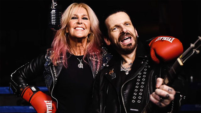 Lita Ford and Ricky Warwick　© Ricky Warwick