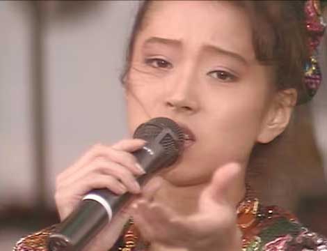 NHK『伝説のコンサート「中森明菜 スペシャル・ライブ1989 リマスター版」』(c)NHK