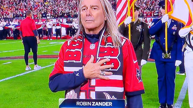 ROBIN ZANDER - NATIONAL ANTHEM: WASHINGTON COMMANDERS VS. TAMPA BAY BUCCANEERS | NFL | JANUARY 12,