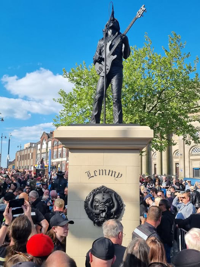 Lemmy's statue in Stoke
