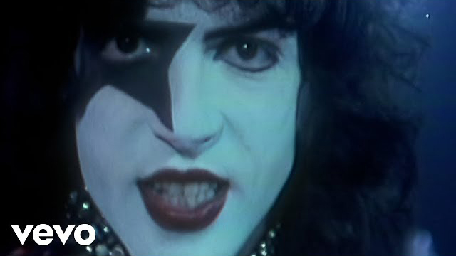 Kiss - Shandi (Official Music Video)