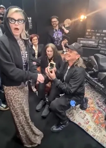 Slipknot’s Sid Wilson Propose To Kelly Osbourne At Black Sabbath’s Farewell Concert