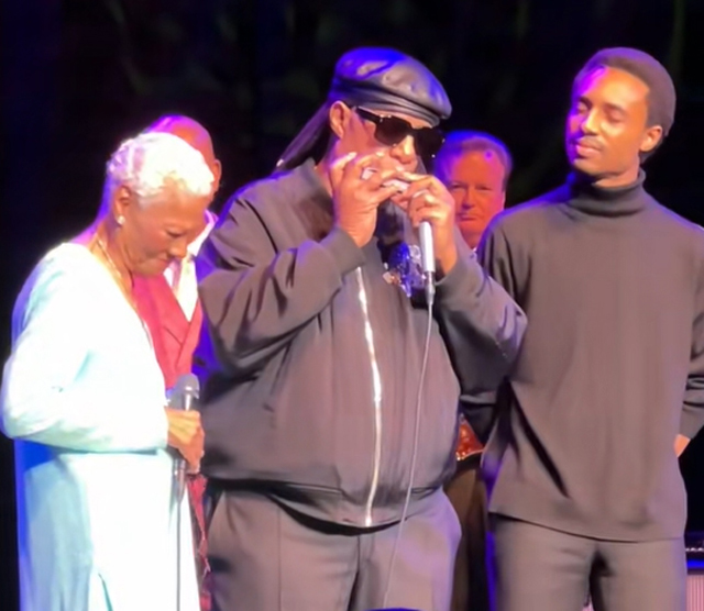 Dionne Warwick and Stevie Wonder 2025