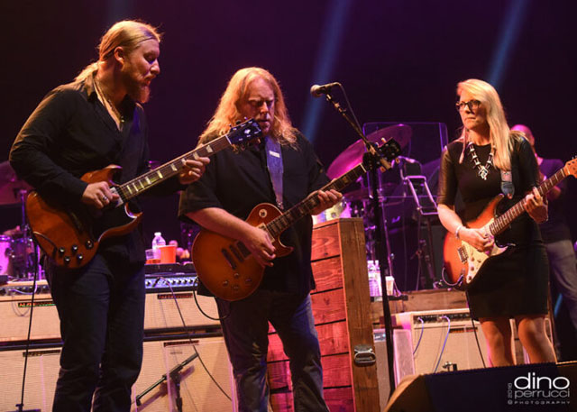 Tedeschi Trucks Band with Warren Haynes - Photo: Dino Perrucci