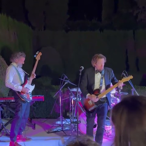 Adrian Smith and Nicko McBrain playing at Adrian's daughter wedding (12.09.2025)