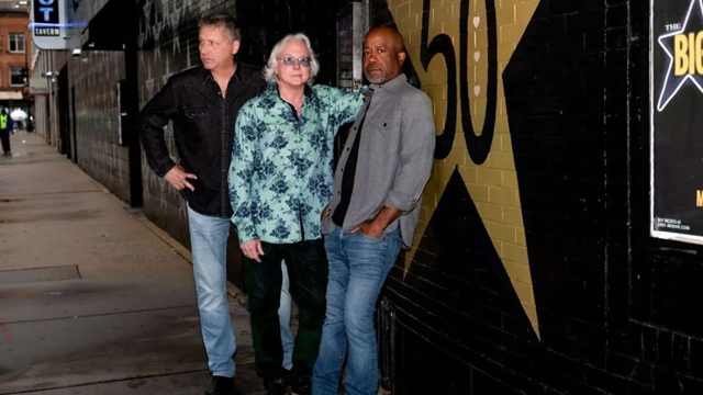 Howl Owl Howl, photo by Steven Cohen